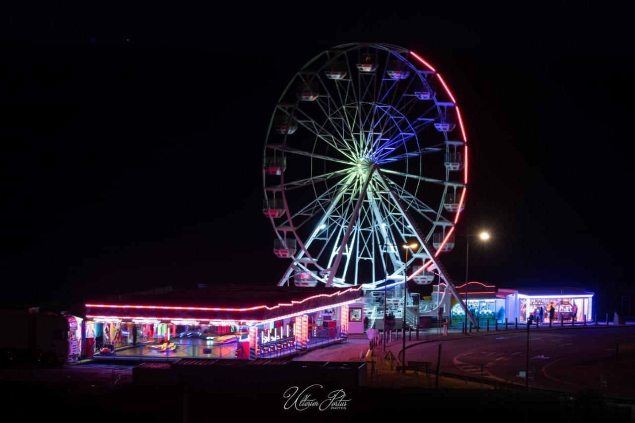 Idealement Situe "Le Studio" Les Locations Isahora Sont Aussi A 2 Pas Du Chateau D'Eu, Des Falaises Du Treport, De Mers Les Bains Et Aux Portes De La Baie De Somme Eu (Seine-Maritime) Exterior foto